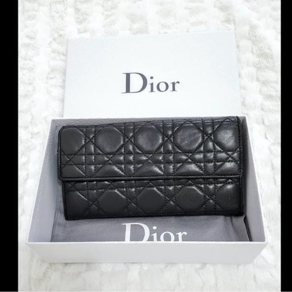 DIOR Cannage Wallet on Chain black lambskin with silver chain - Picture 2 of 9